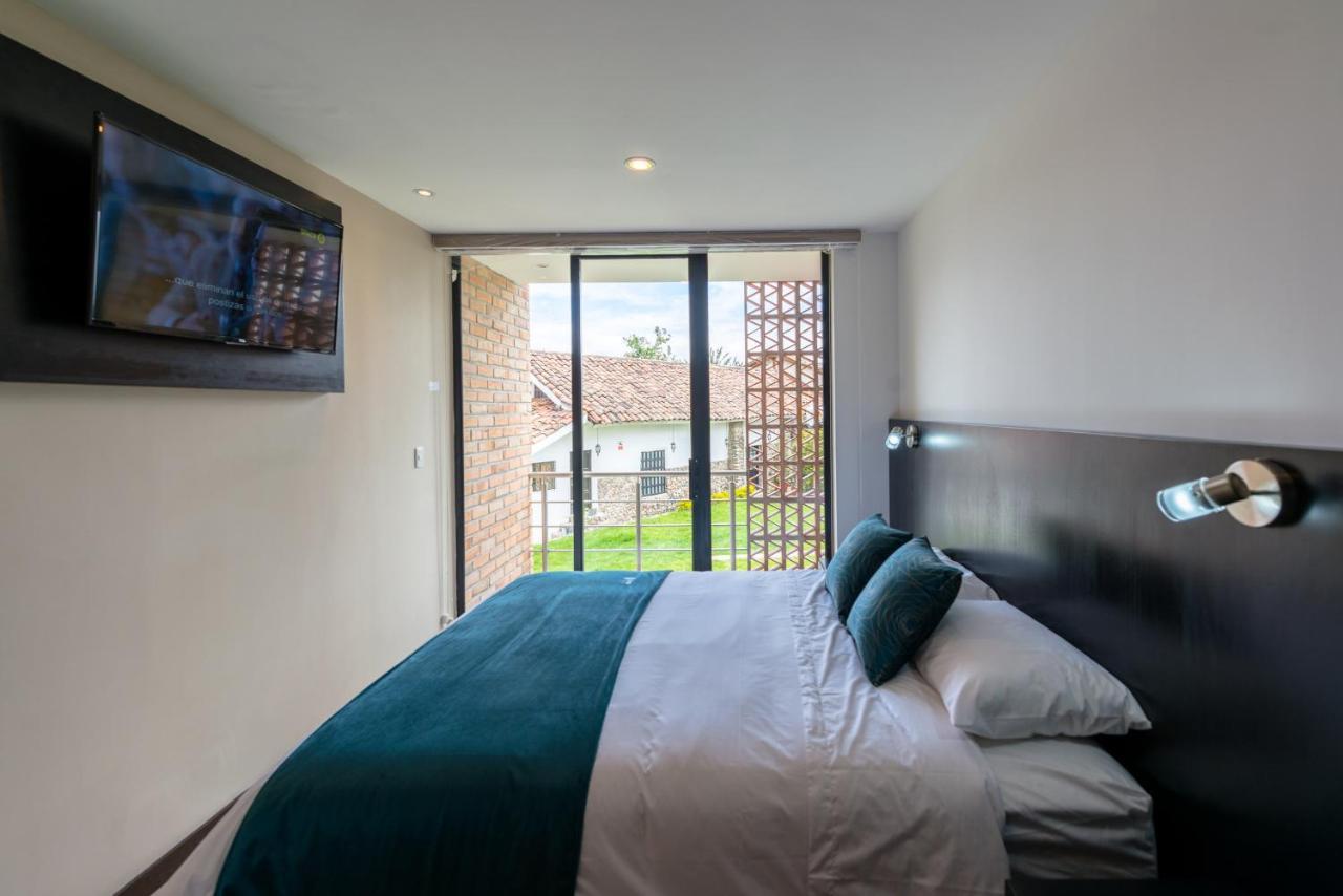Venue Batan Hotel&Suites Cuenca Exterior foto