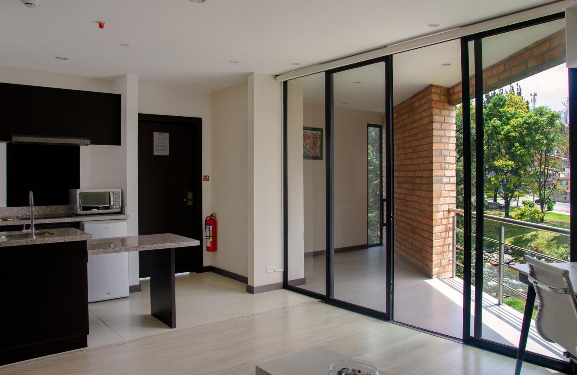 Venue Batan Hotel&Suites Cuenca Exterior foto